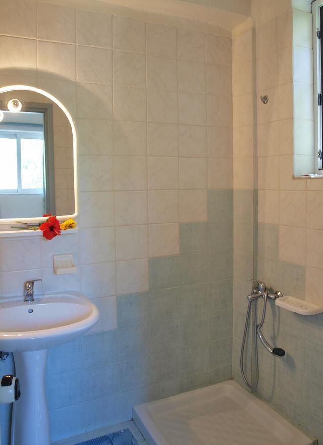 Artemis Apartments Kalivai Exteriör bild
